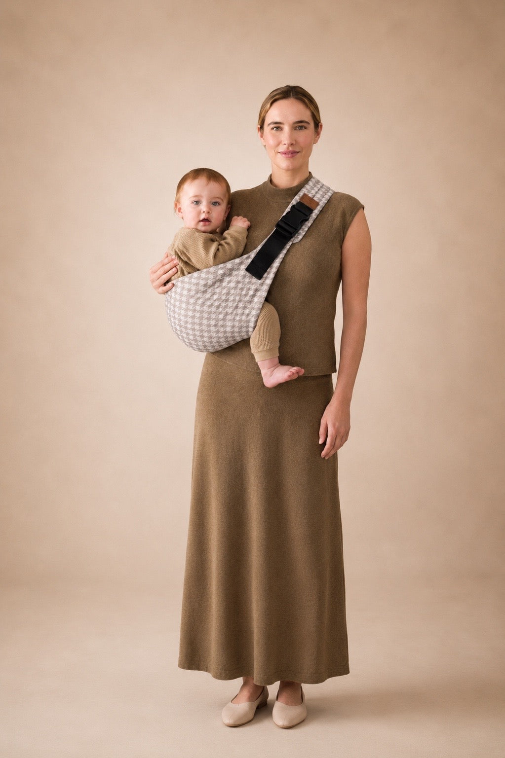 The carrier that gives your hands back.